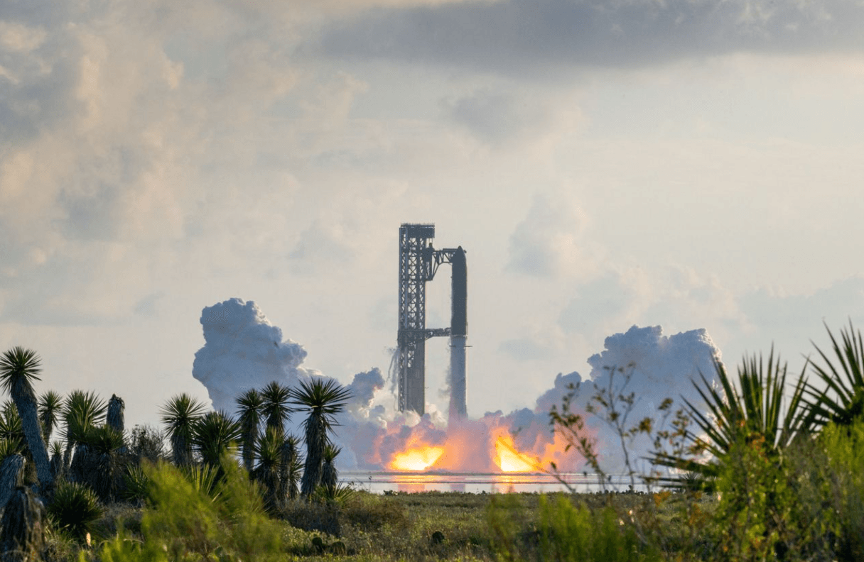 星舰迄今最成功的一次飞行后 SPCX 股价下跌:发动机故障为何迫使 SpaceX 提前结束任务
